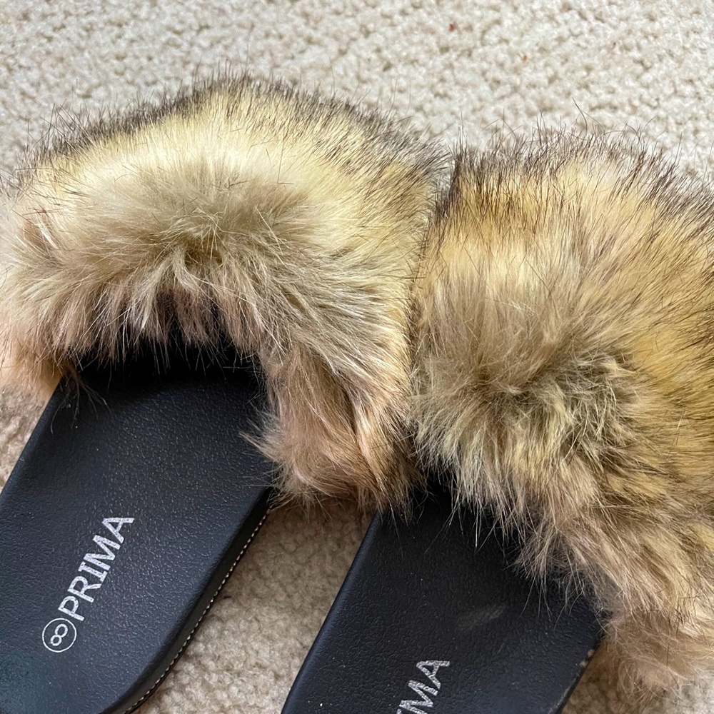 Sandal
